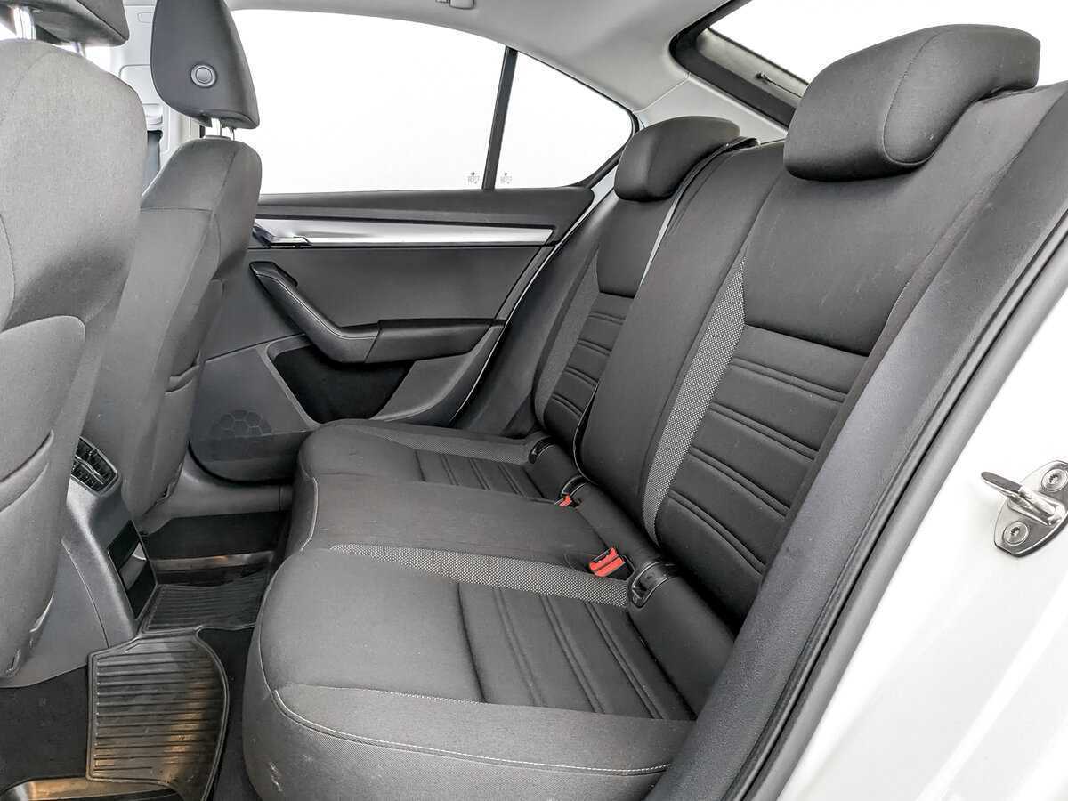 Skoda Octavia, 2018 Фото №12