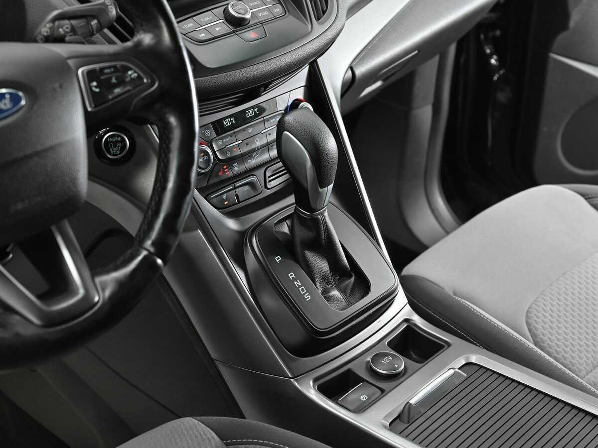 Ford Kuga, 2017 Фото №10