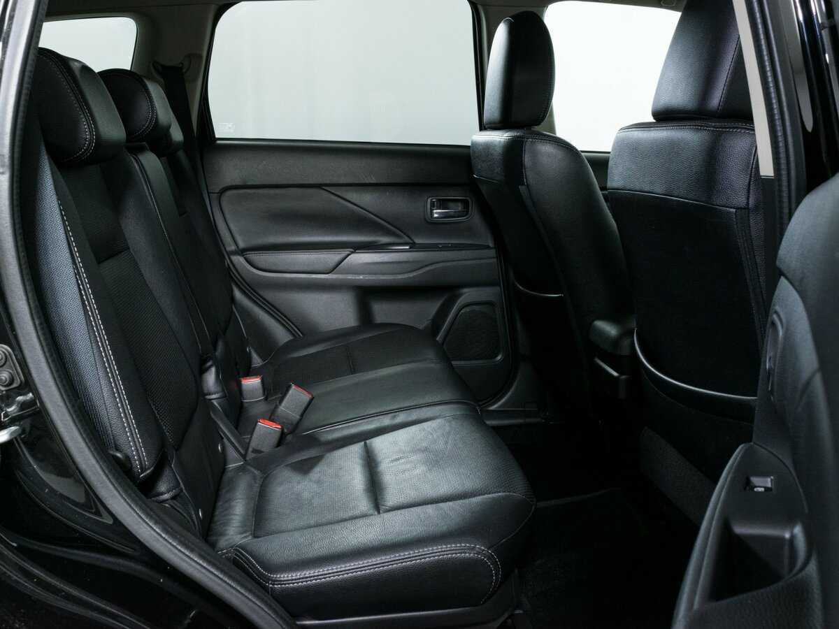 Mitsubishi Outlander, 2015 Фото №10