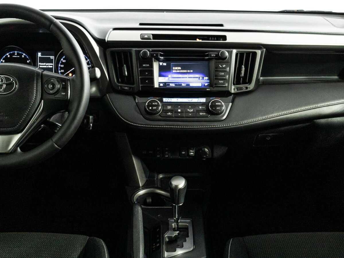 Toyota RAV4, 2015 Фото №14