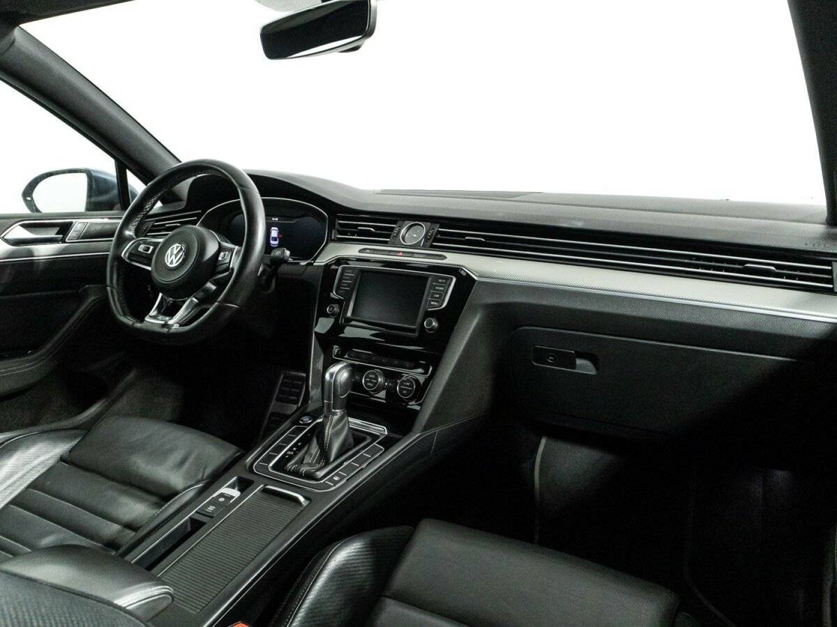 Volkswagen Passat DSG7, 2017 Фото №9