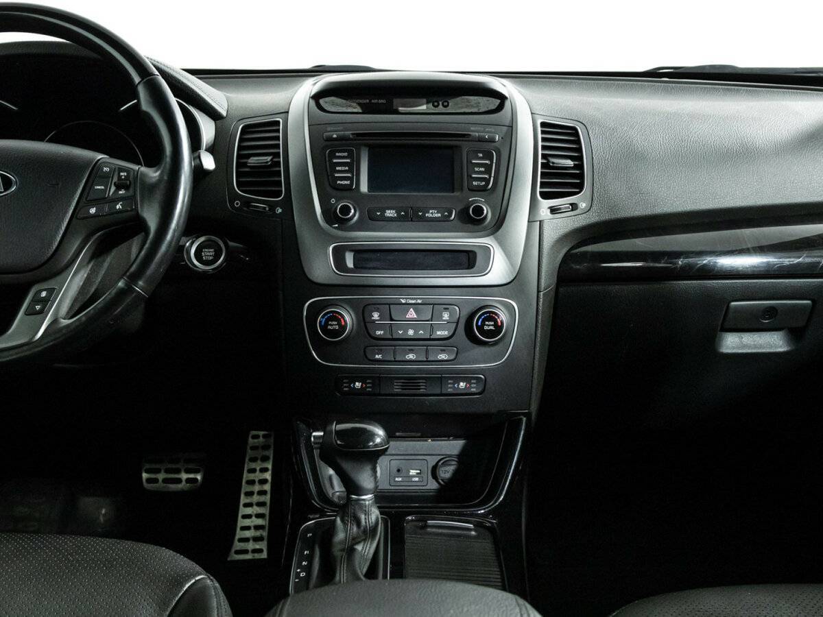 Kia Sorento, 2019 Фото №12