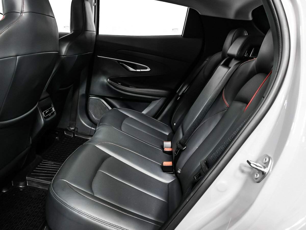 Changan UNI-T, 2023 Фото №14