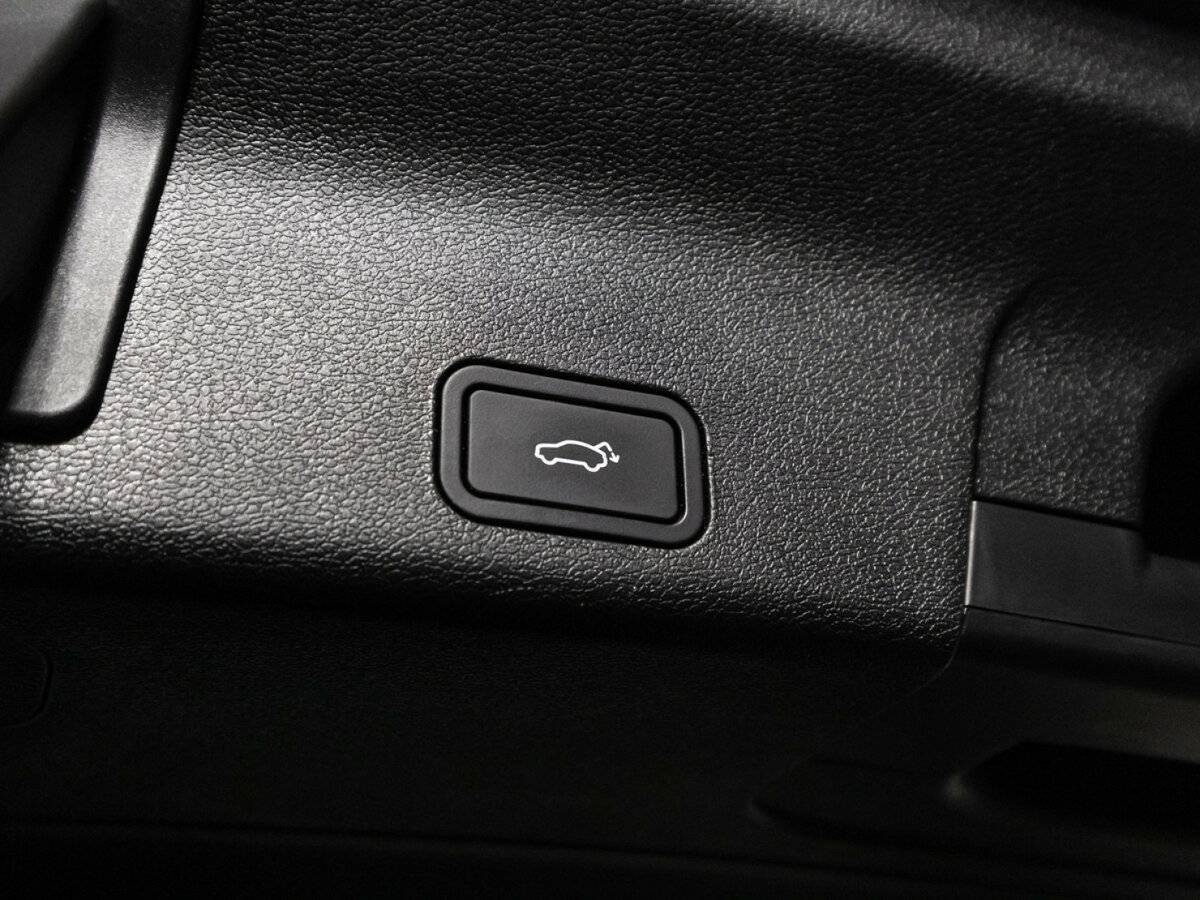 Geely Atlas Pro, 2024 Фото №16