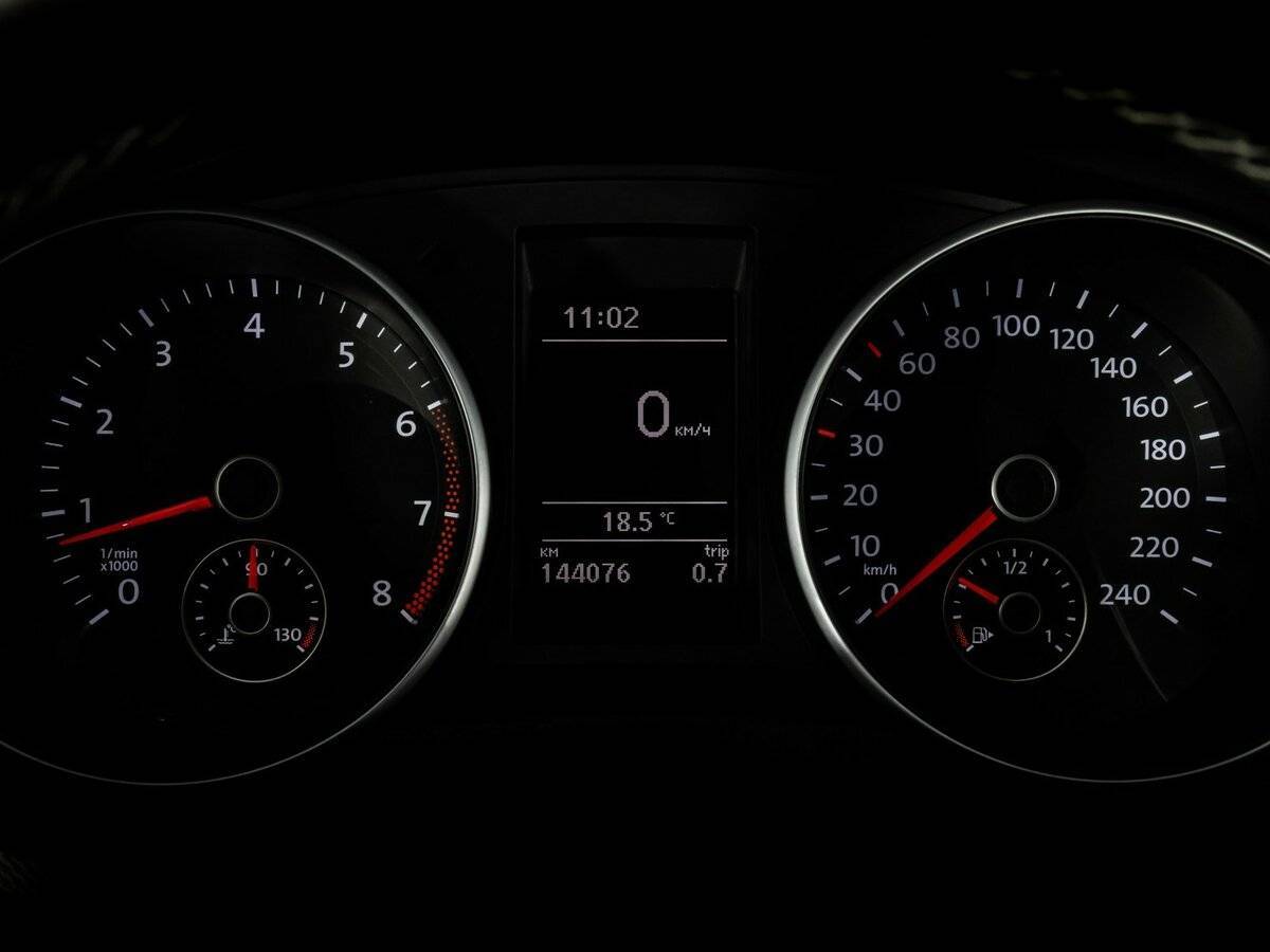 Volkswagen Golf, 2012 Фото №17