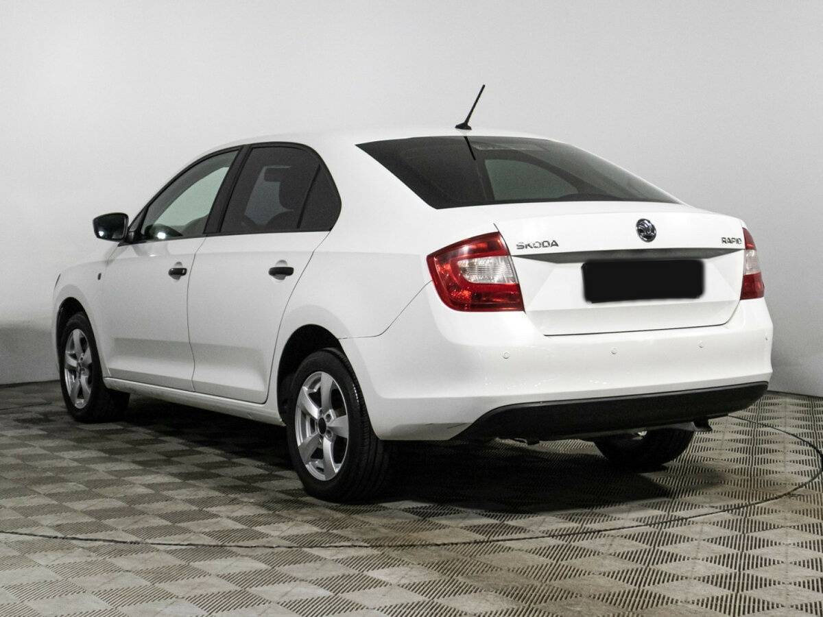 Skoda Rapid, 2015 Фото №7