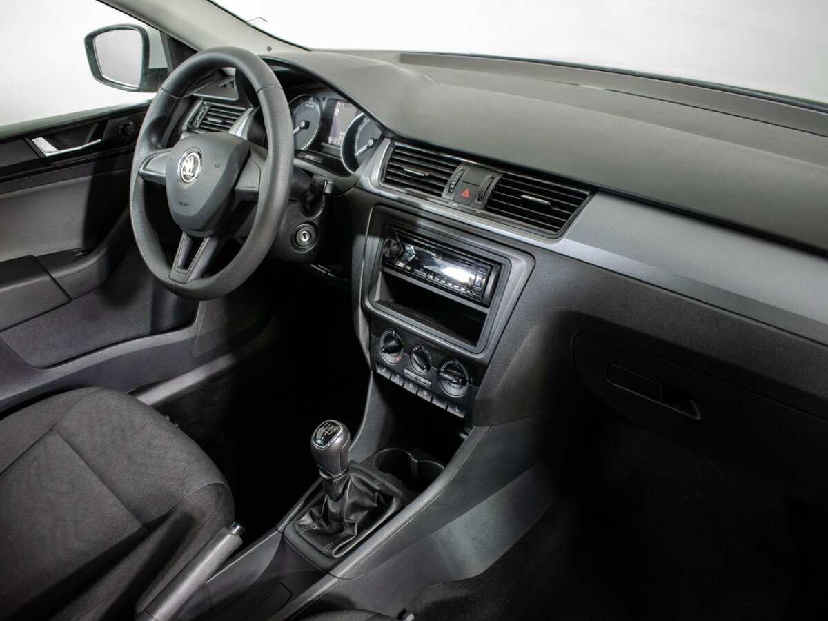 Skoda Rapid I, 2017 Фото №9