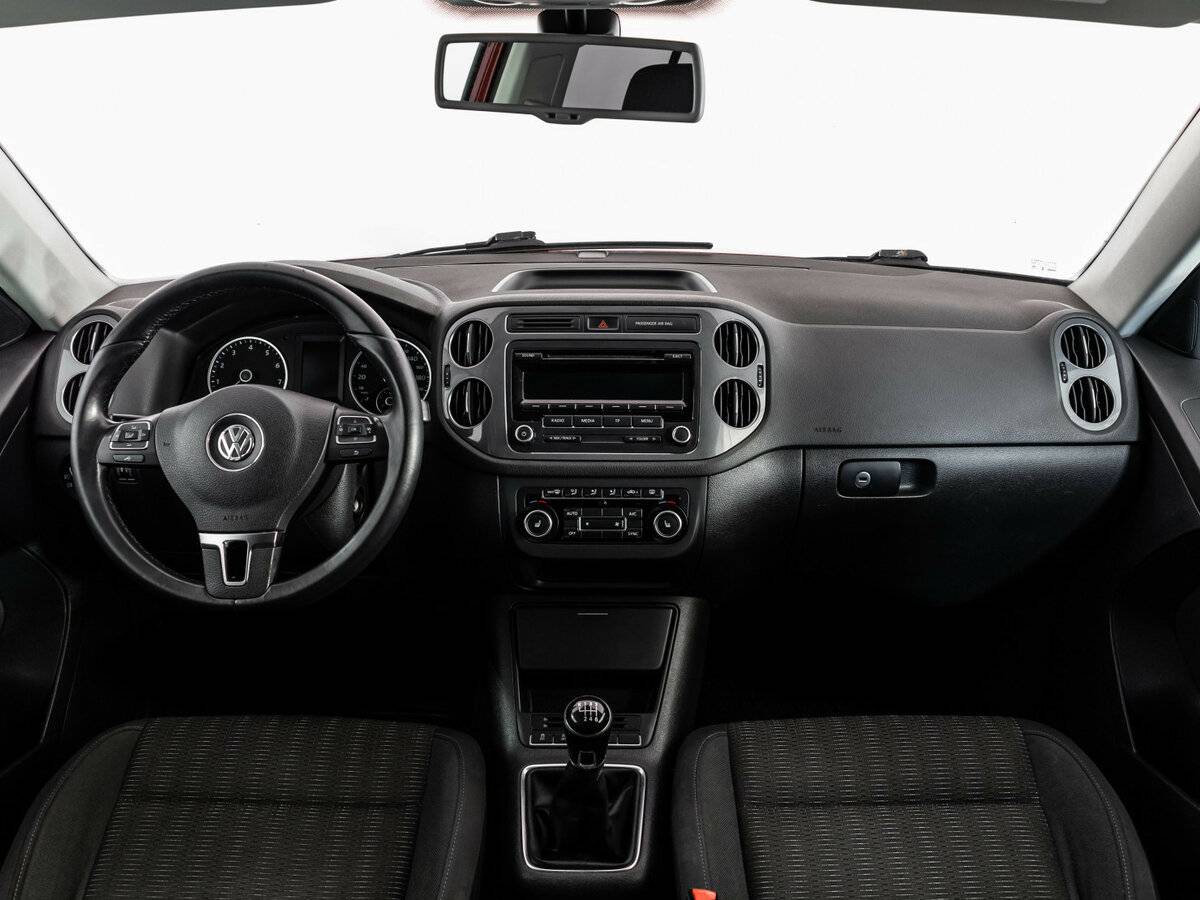 Volkswagen Tiguan I Рестайлинг, 2012 Фото №8