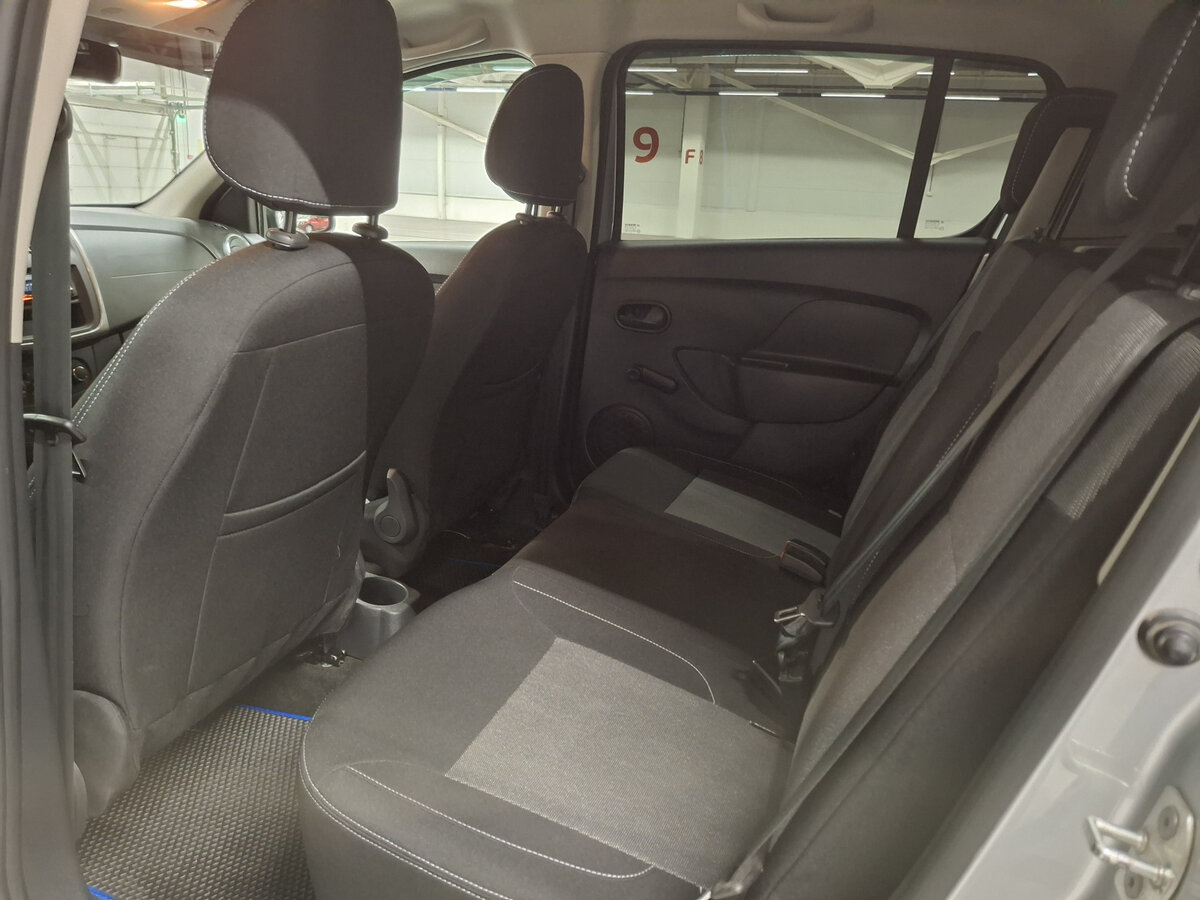 Renault Sandero Stepway II Рестайлинг, 2021 Фото №12