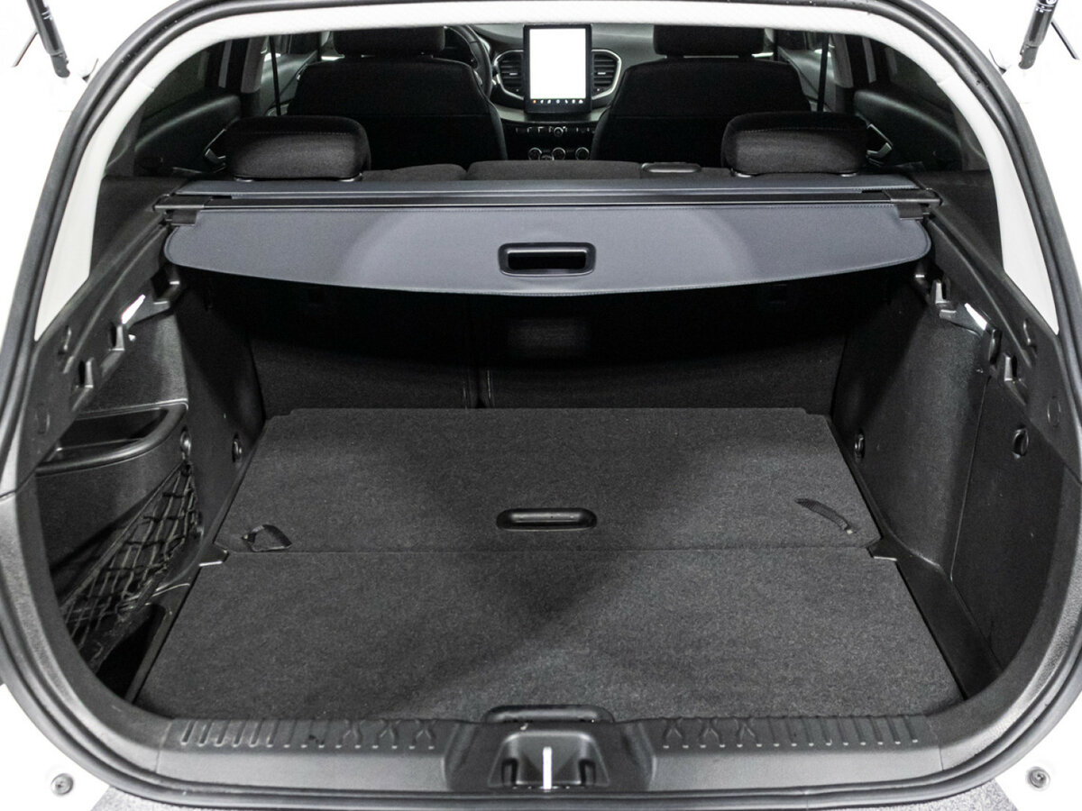 Lada (ВАЗ) Vesta SW I Рестайлинг (NG), 2024 Фото №17