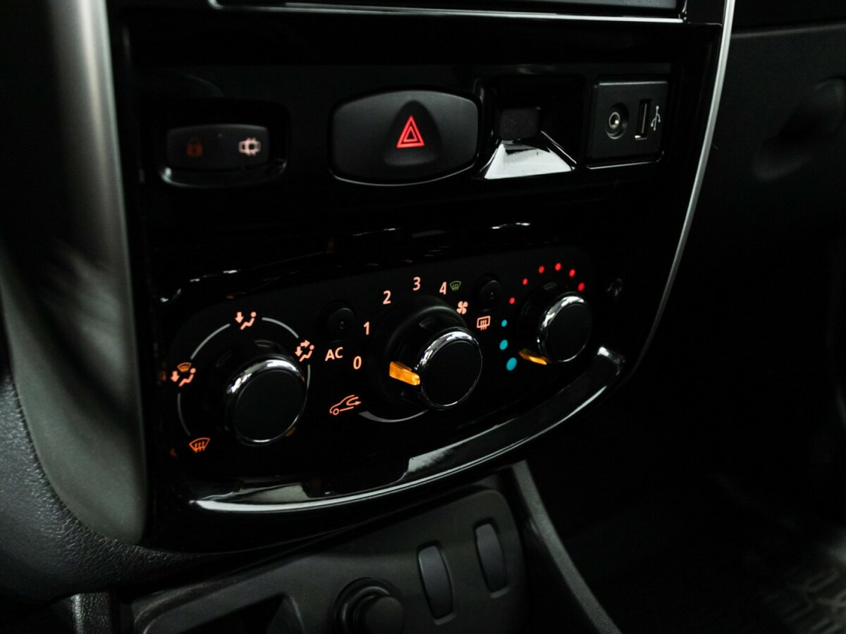 Nissan Terrano III (D10), 2014 Фото №14