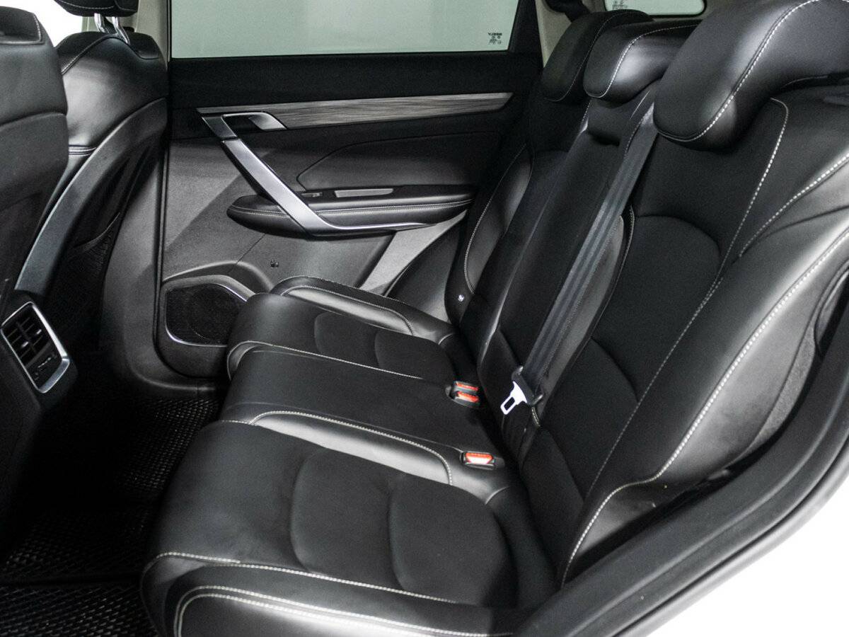 Geely Atlas Pro, 2023 Фото №10