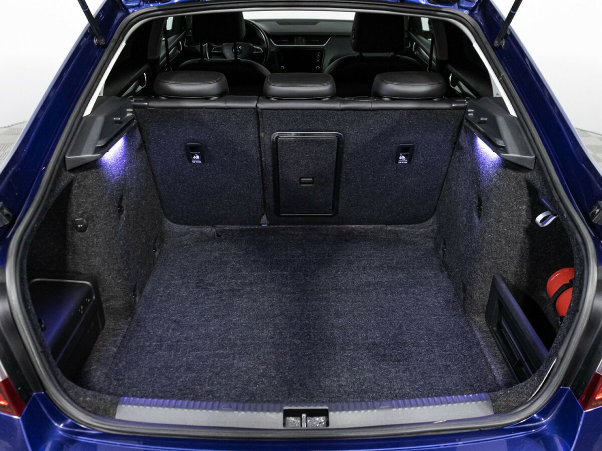 Skoda Octavia III (A7) Рестайлинг, 2019 Фото №19