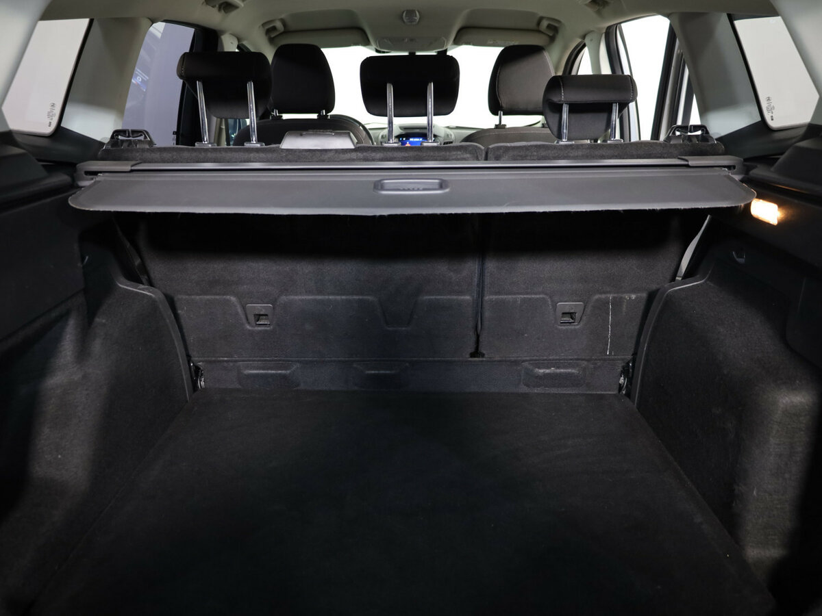 Ford Kuga II Рестайлинг, 2018 Фото №18