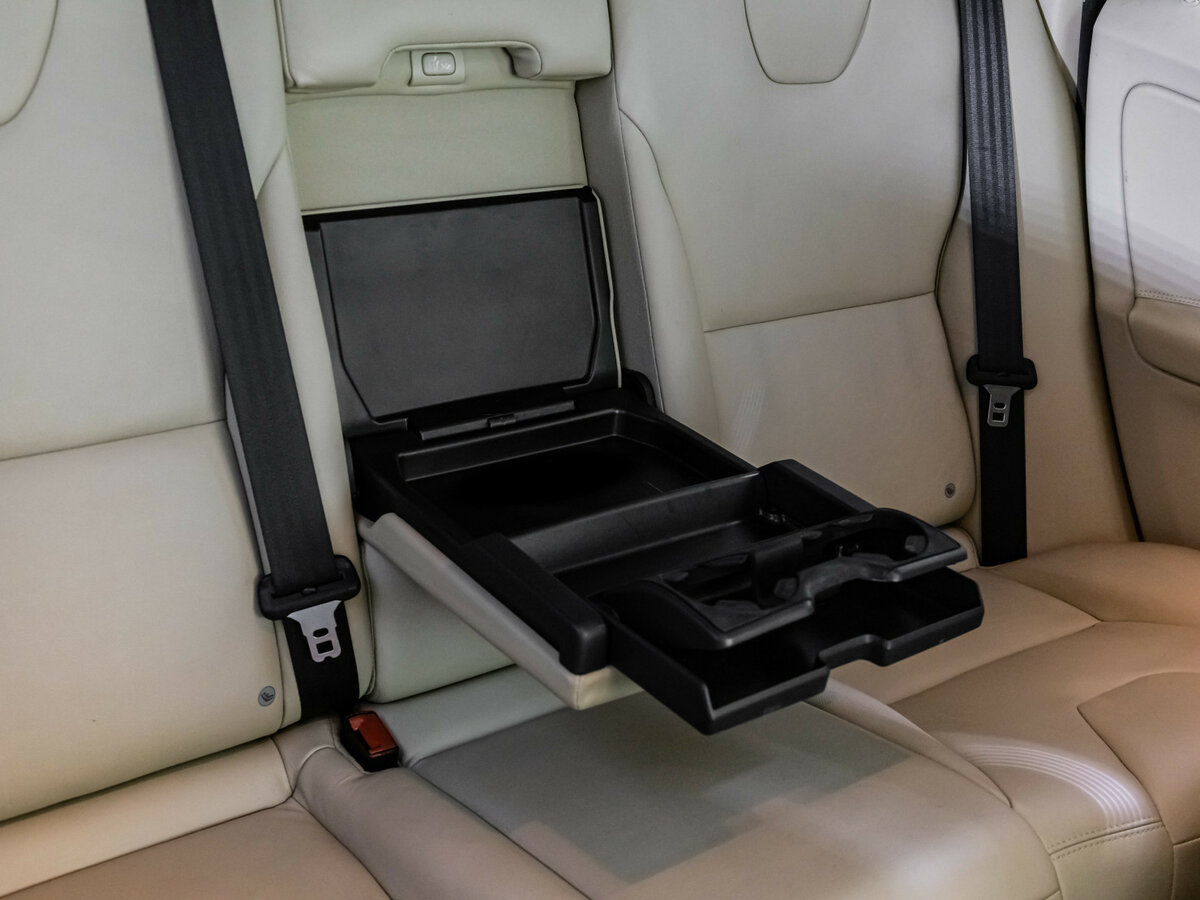 Volvo XC60 I Рестайлинг, 2014 Фото №15