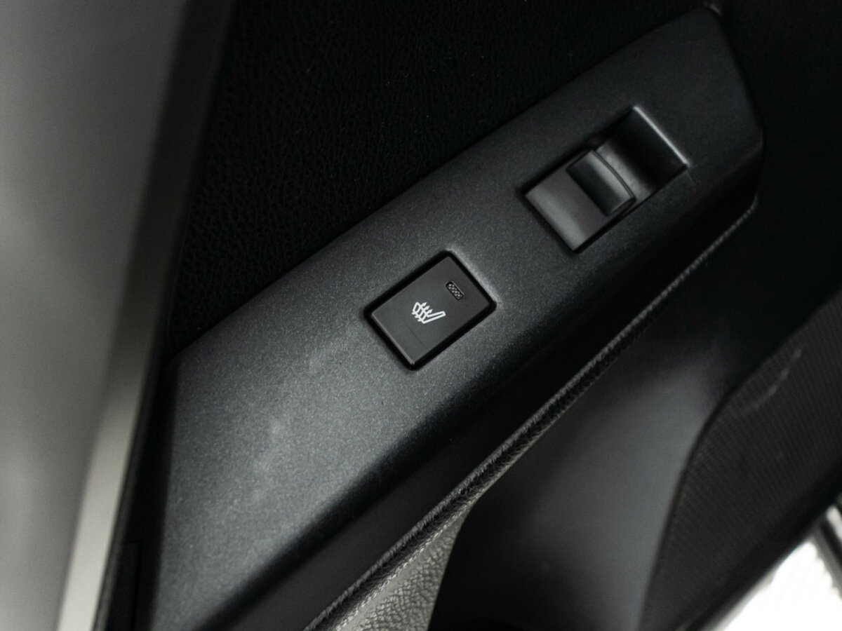 Toyota RAV4 IV (XA40) Рестайлинг, 2016 Фото №22