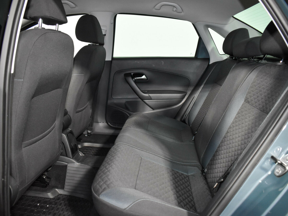 Volkswagen Polo V Рестайлинг, 2019 Фото №11